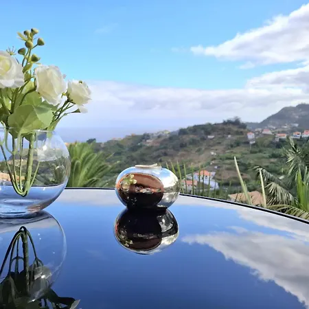 Δωμάτια σε οικογενειακή κατοικία Quartos Em Paradise Porto Da Cruz